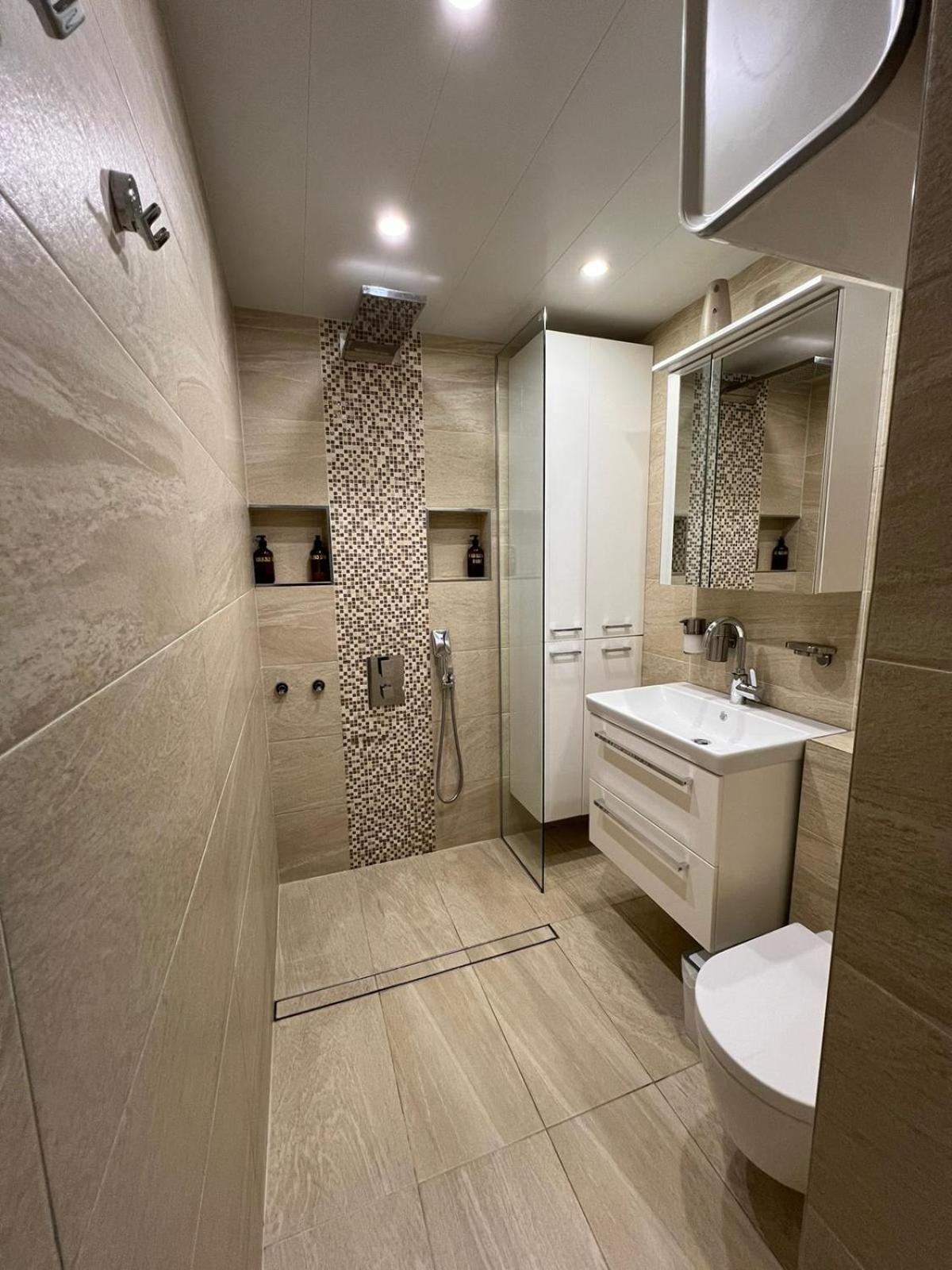 Business Park Sofia Apartment Esterno foto